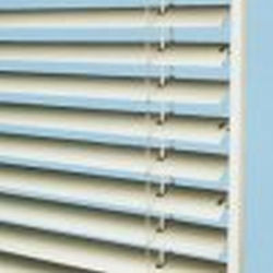 Gardine, Vorhang, Fenstergestaltung, Sonnenschutz, Rollo, Markise, Schutz, Sonnenschutzanlage, Jalousie,Plisseeanlage, absorbiert, Verdunklungsanlage